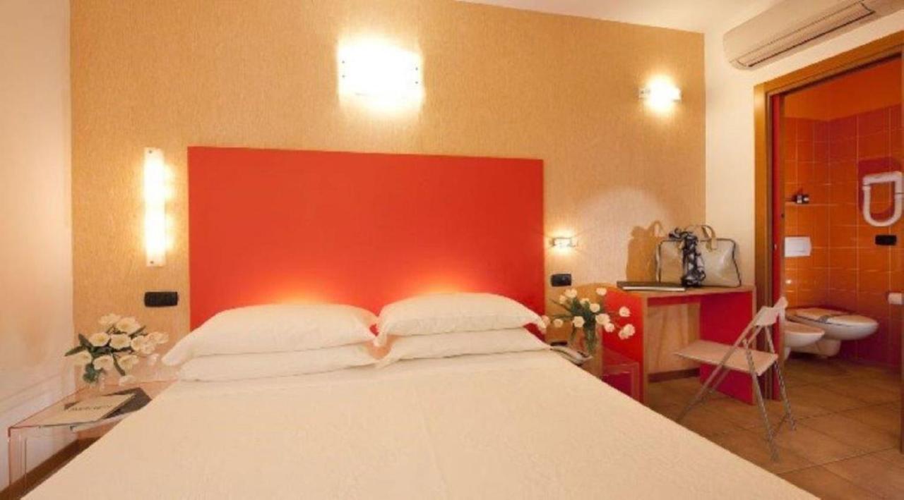 Hotel Rex - Fronte Mare Riccione Zewnętrze zdjęcie